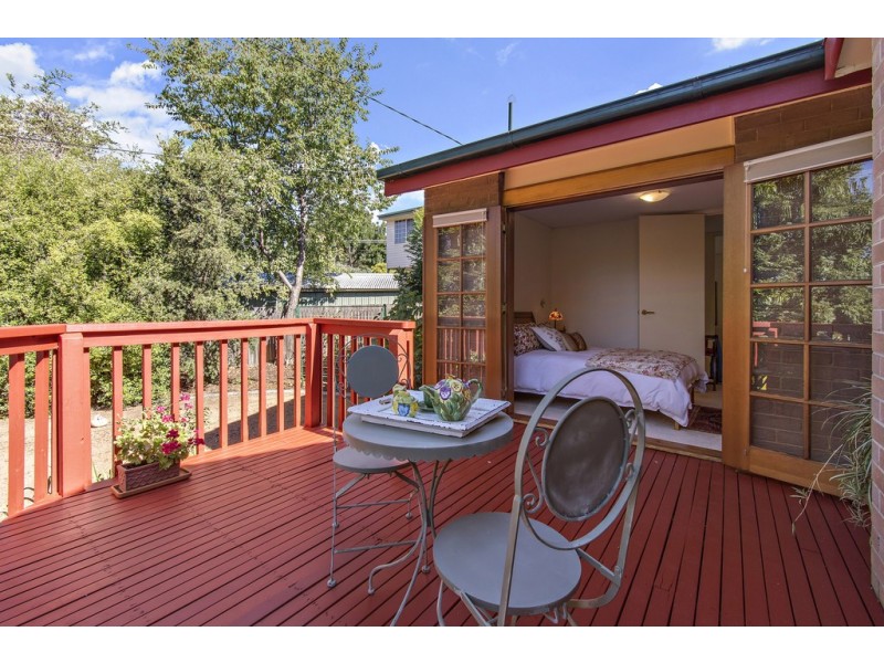 27 Skinner Street, Cook ACT 2614