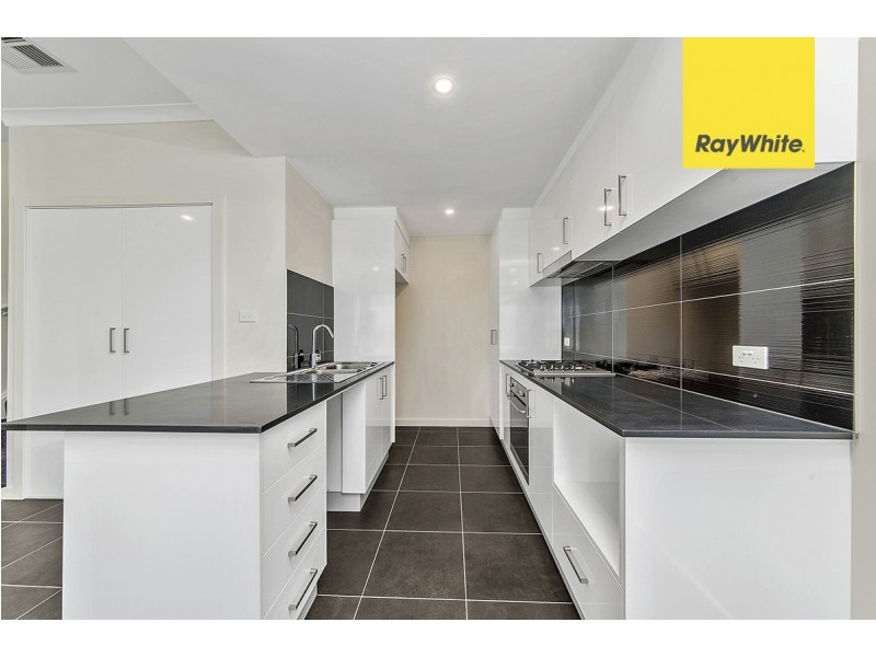 21/5 Nevertire Street, Lawson ACT 2617