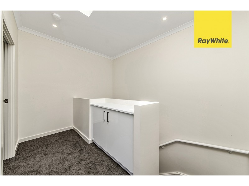 21/5 Nevertire Street, Lawson ACT 2617