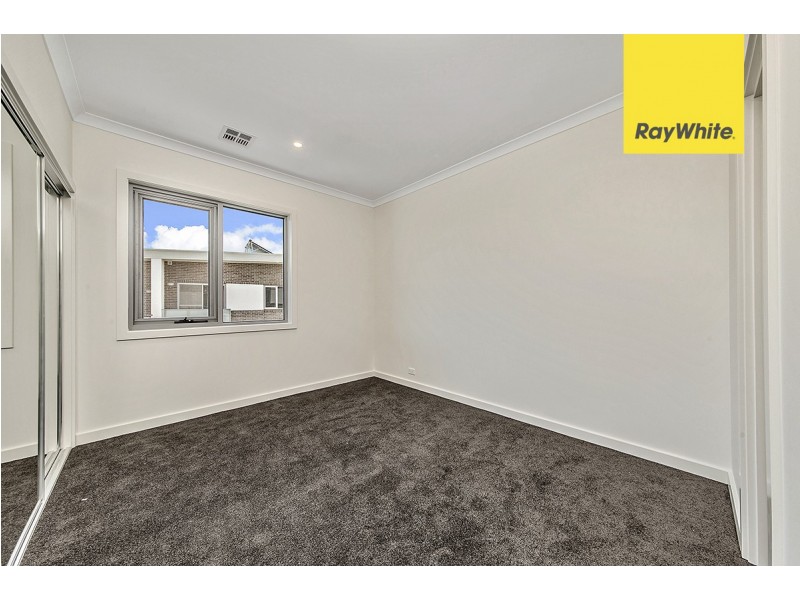 21/5 Nevertire Street, Lawson ACT 2617