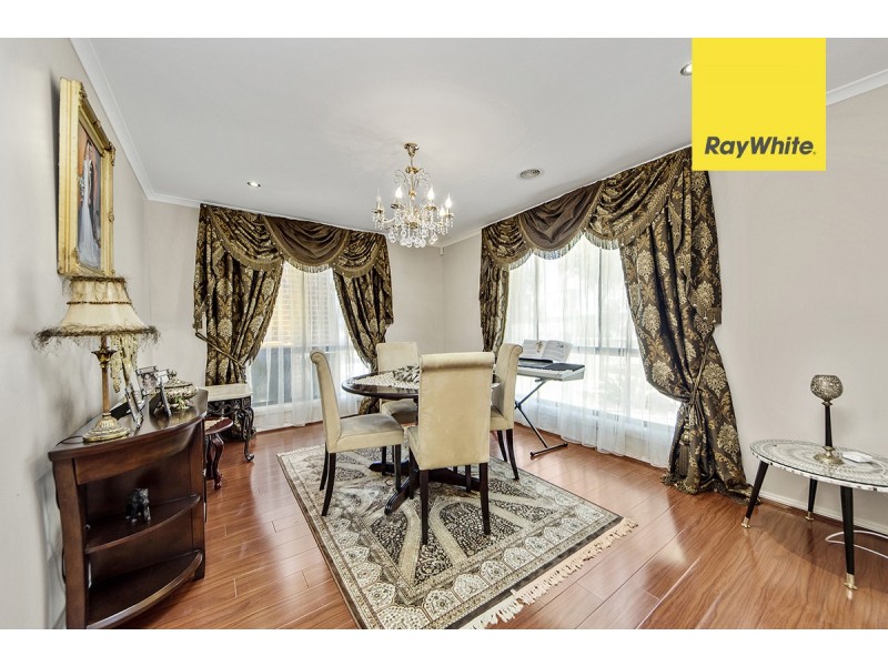 19 Henry Kendall Street, Franklin ACT 2913