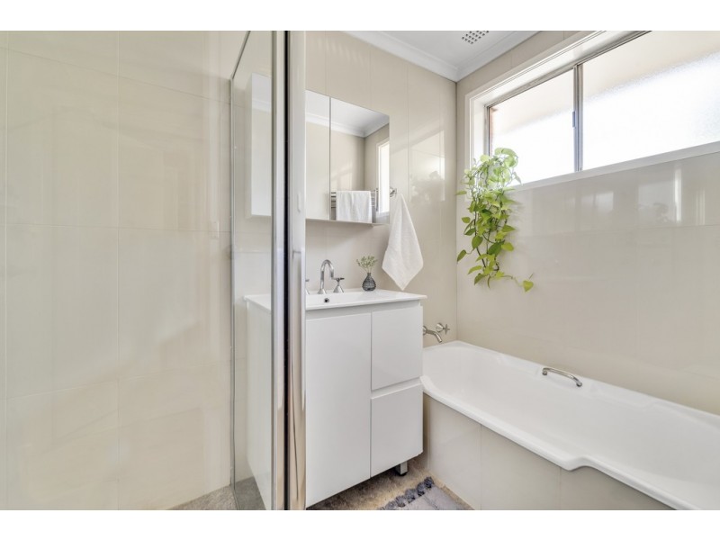 16 Westhoven Street, Higgins ACT 2615