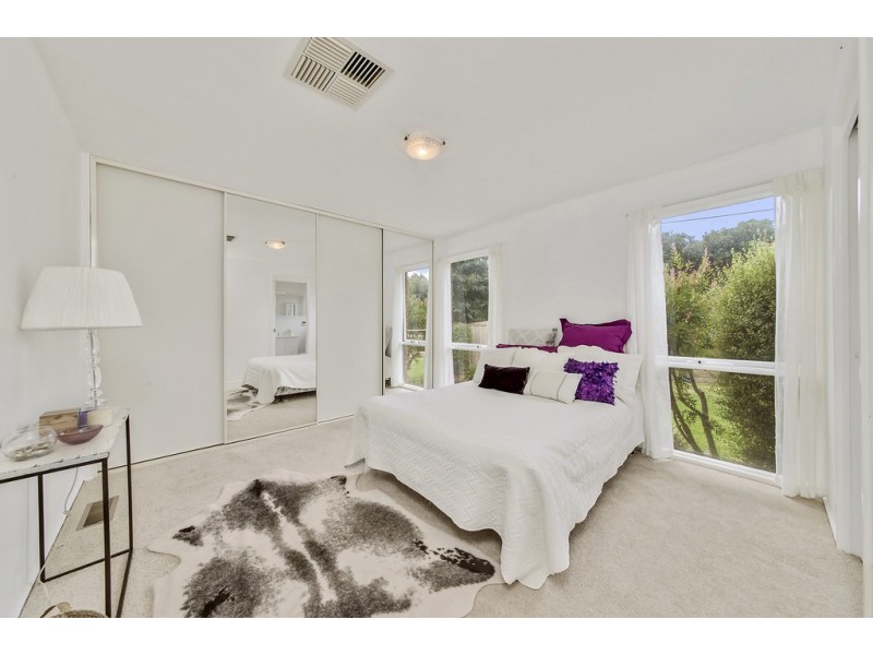 18 Waugh Close, Evatt ACT 2617