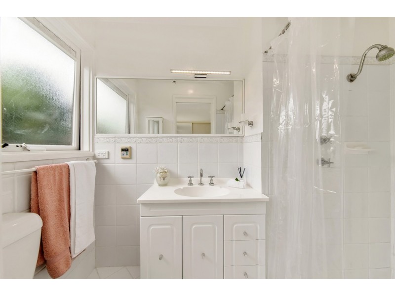 18 Waugh Close, Evatt ACT 2617