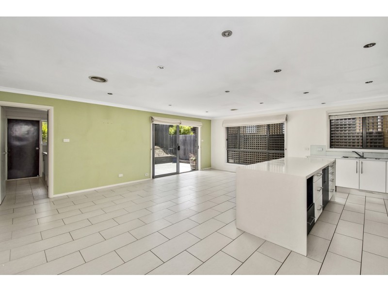 8 Stella Hume Street, Bonython ACT 2905