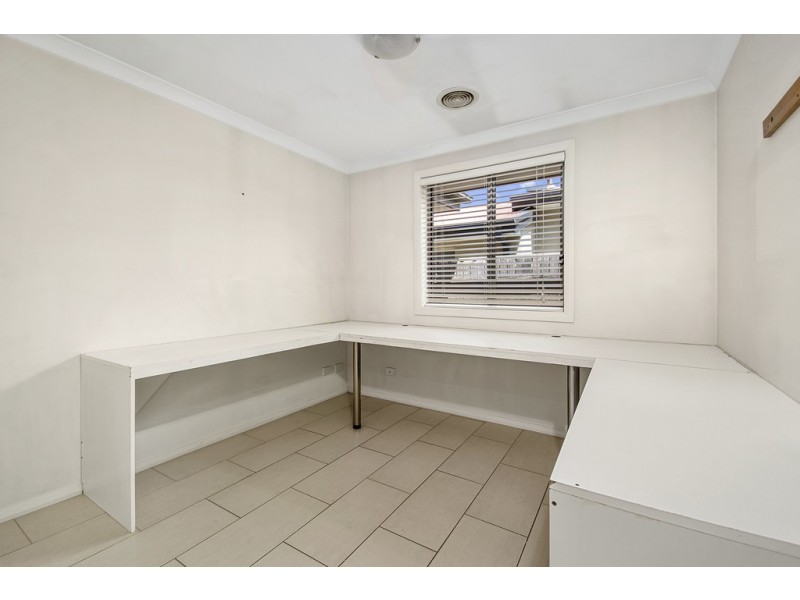 8 Stella Hume Street, Bonython ACT 2905