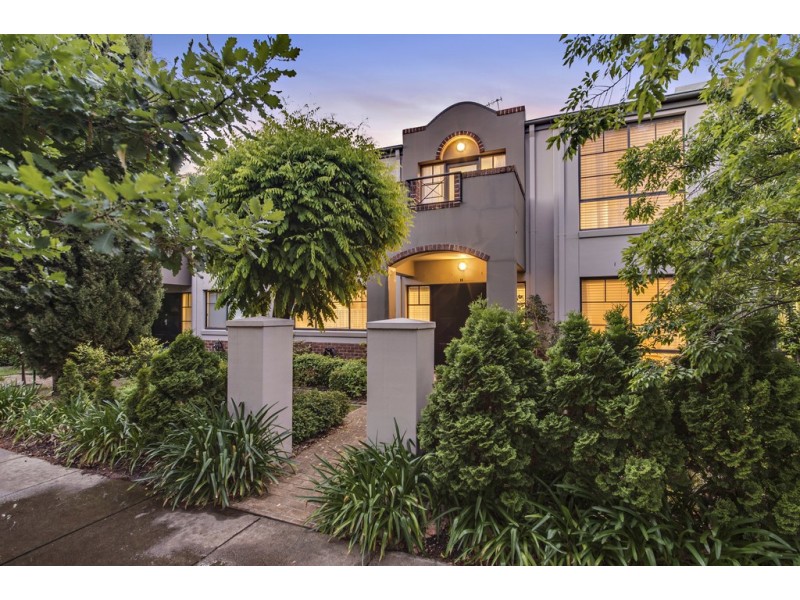 23/37 Ipima Street, Braddon ACT 2612