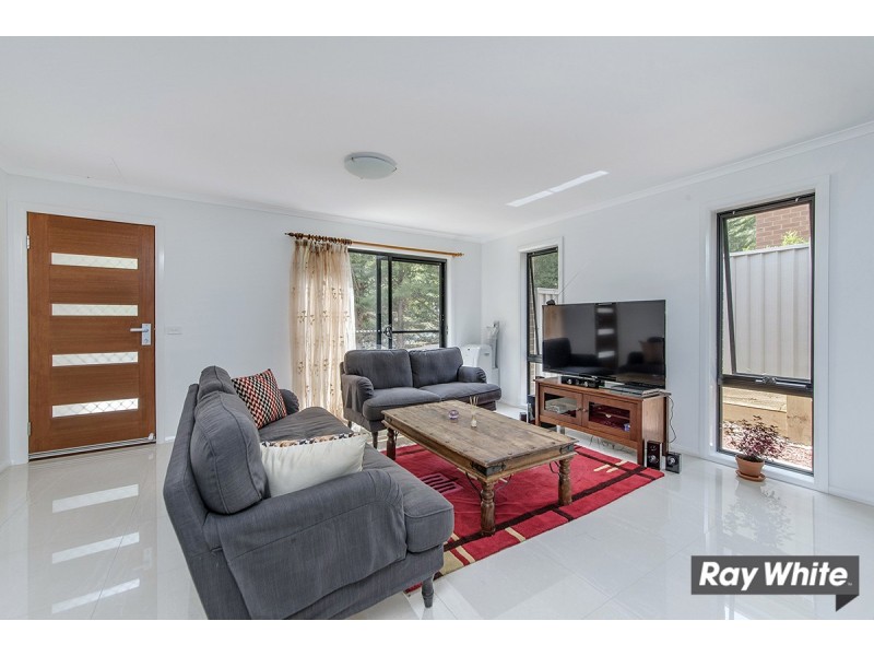 43 Osburn Drive, Macgregor ACT 2615