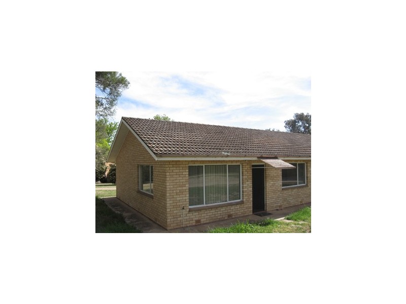 21B Mackellar Crescent, Cook ACT 2614