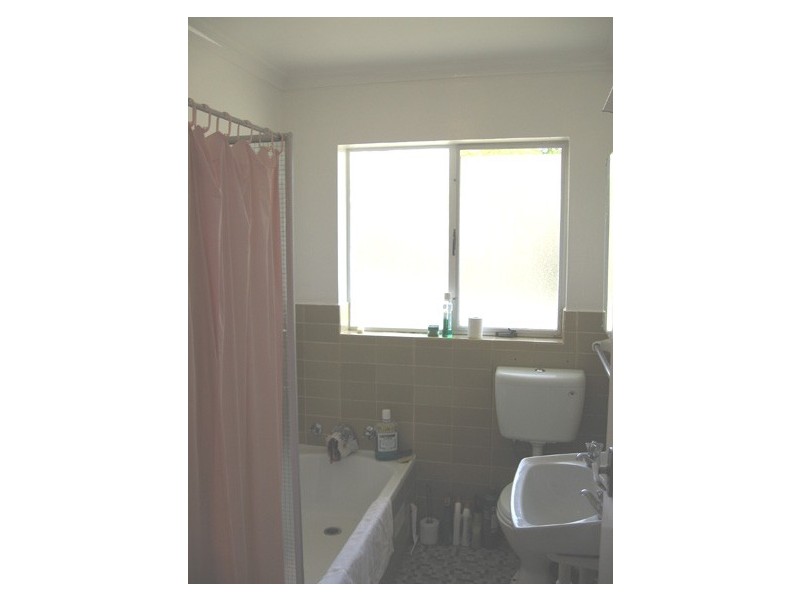 21B Mackellar Crescent, Cook ACT 2614