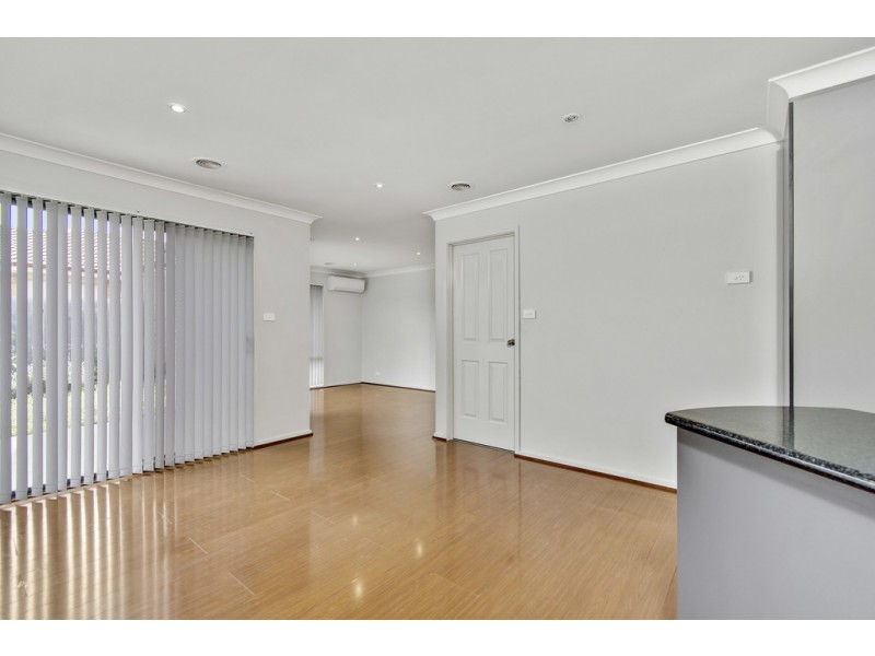 25 Bryan Hudson Street, Macgregor ACT 2615