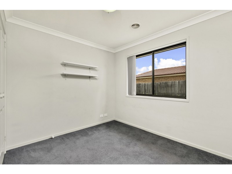 25 Bryan Hudson Street, Macgregor ACT 2615