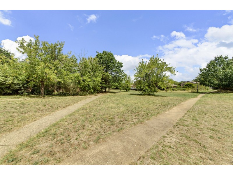 67 Canopus Crescent, Giralang ACT 2617