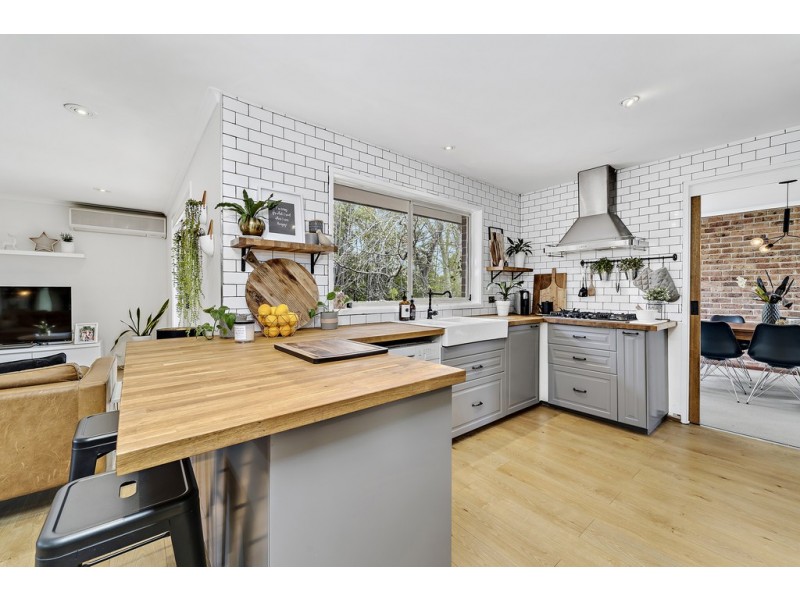 23 Longley Place, Florey ACT 2615