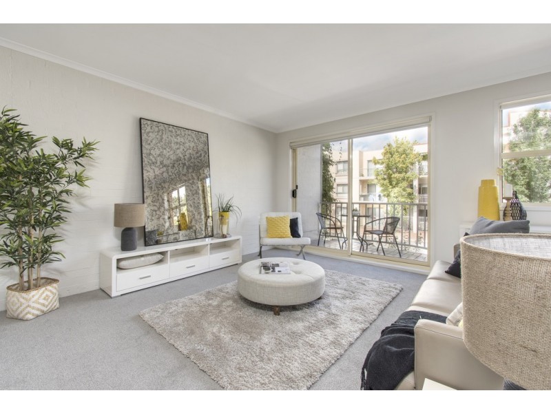 36 Chaseling Street, Phillip ACT 2606