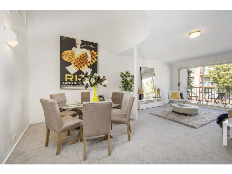 36 Chaseling Street, Phillip ACT 2606