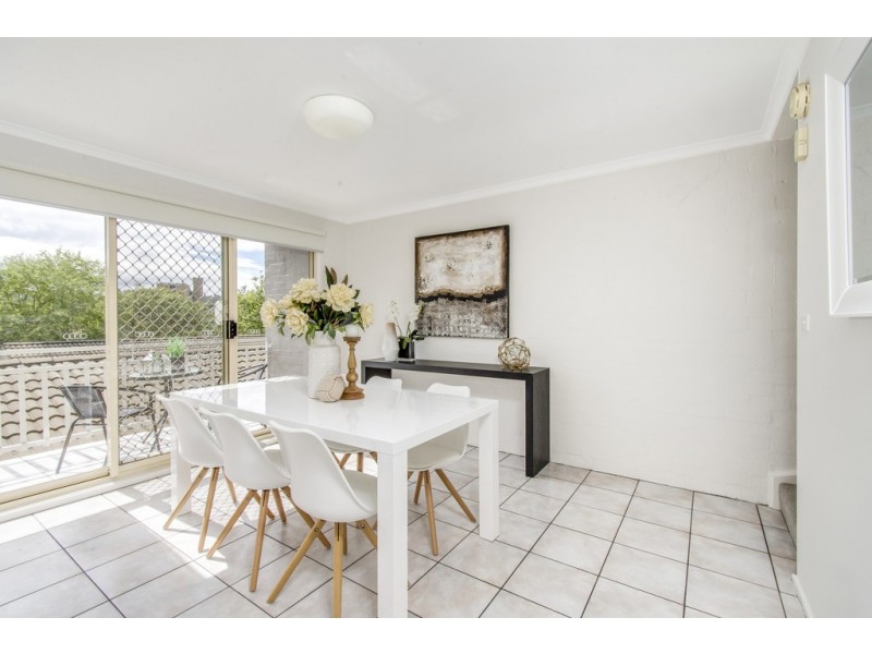 36 Chaseling Street, Phillip ACT 2606