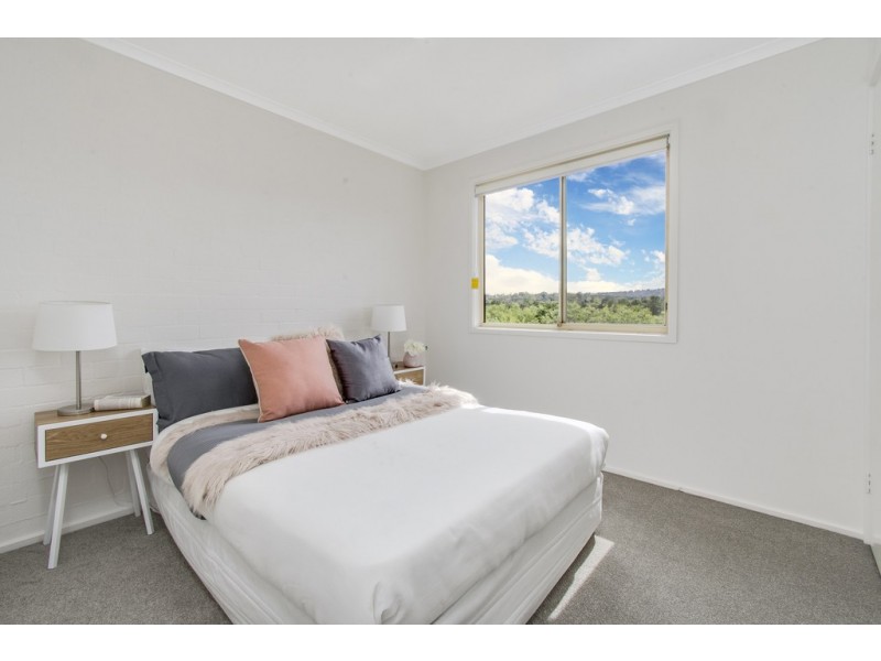 36 Chaseling Street, Phillip ACT 2606