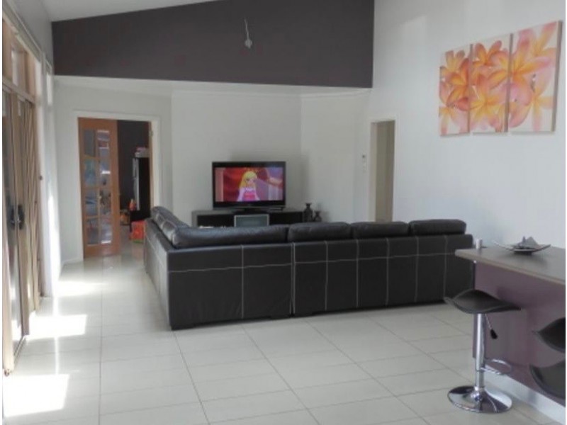 4 Mag Place, Dunlop ACT 2615