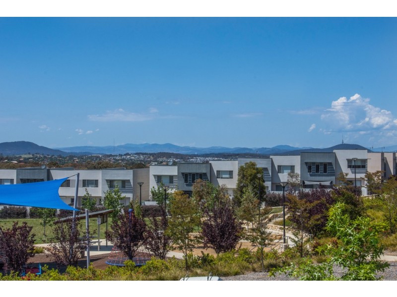 58 Whitrod Avenue, Casey ACT 2913