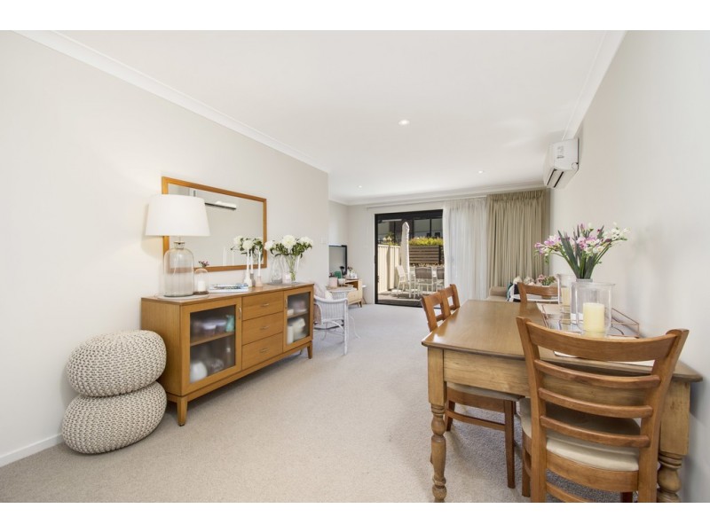 58 Whitrod Avenue, Casey ACT 2913