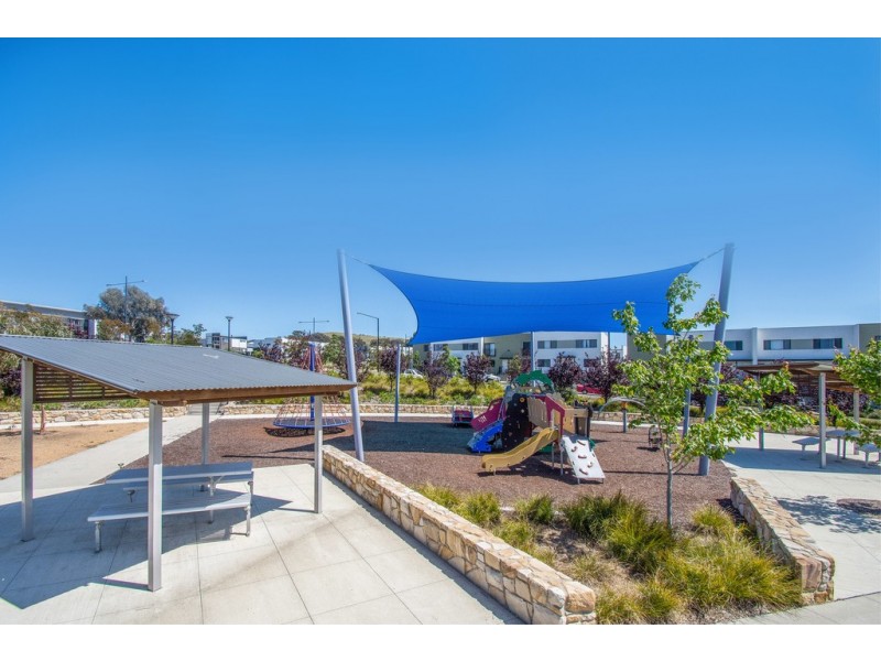 58 Whitrod Avenue, Casey ACT 2913