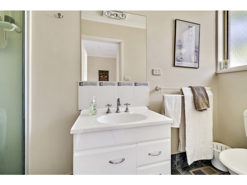 19 Henry Street, Cook ACT 2614