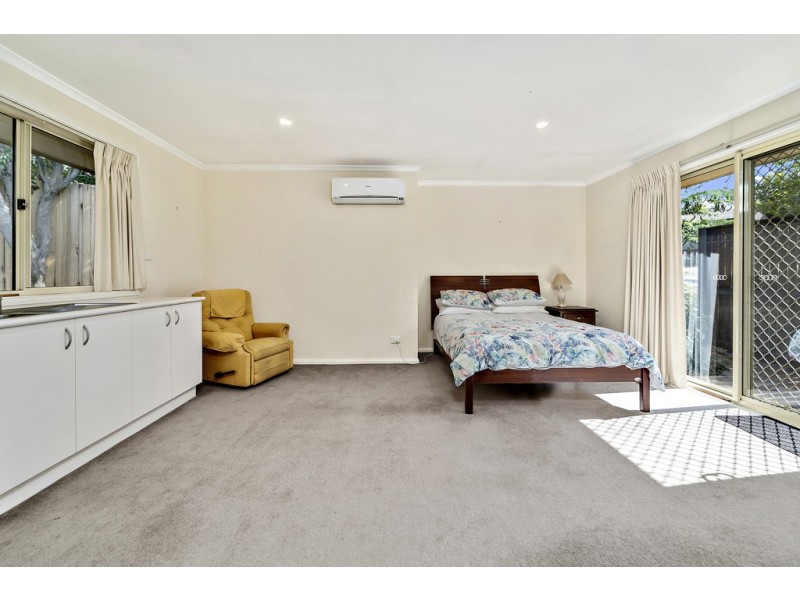 19 Henry Street, Cook ACT 2614