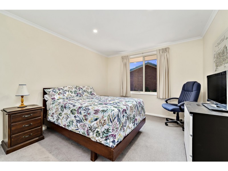19 Henry Street, Cook ACT 2614