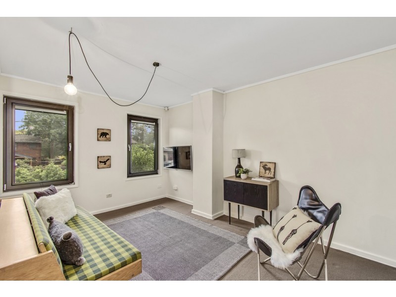26 Carroll Street, Hughes ACT 2605