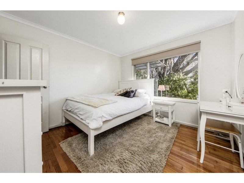 61 Kitchener Street, Hughes ACT 2605