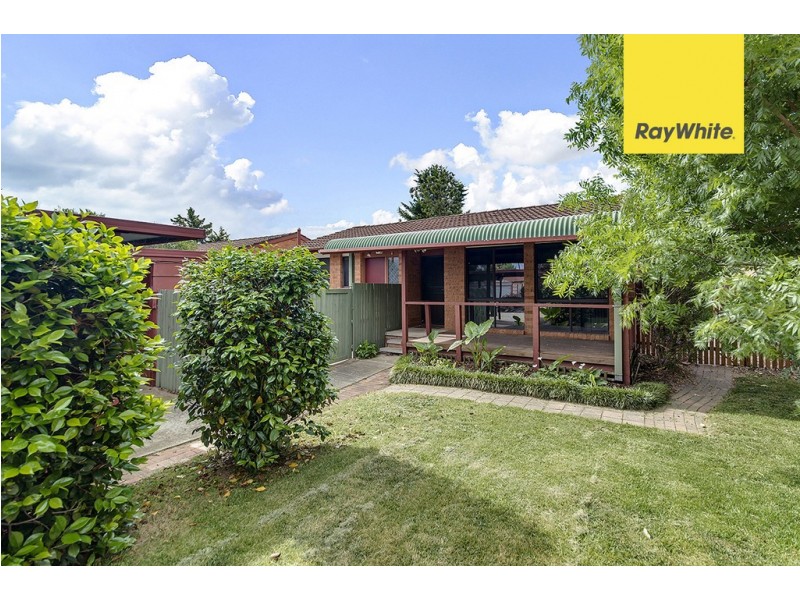 15 Clavert Place, Florey ACT 2615