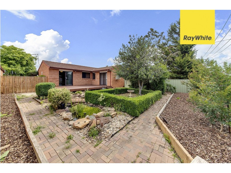 15 Clavert Place, Florey ACT 2615