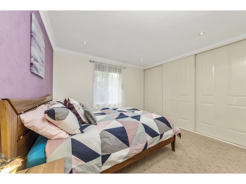 13 Macqueen Place, Charnwood ACT 2615