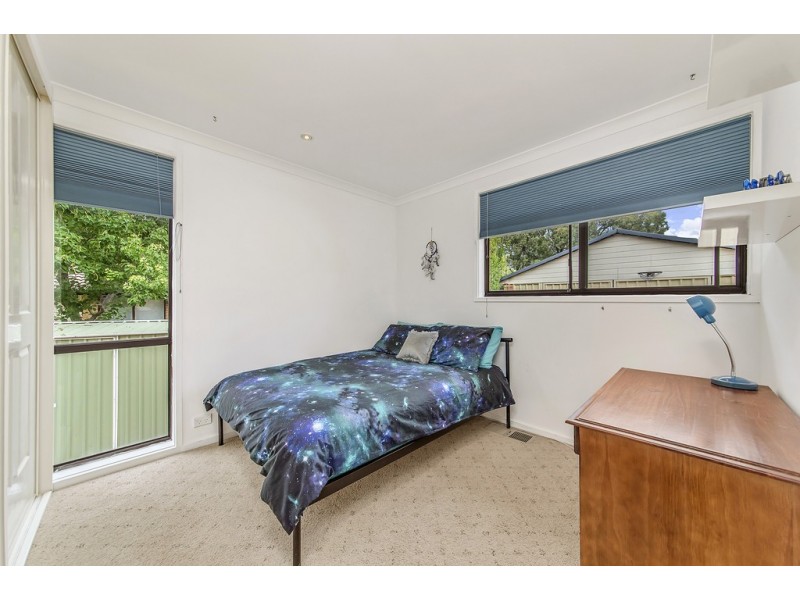 13 Macqueen Place, Charnwood ACT 2615