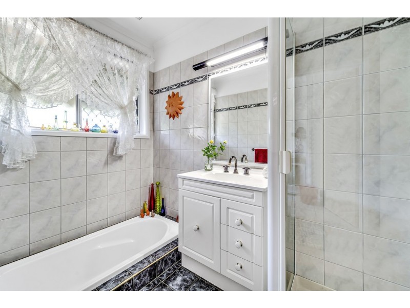70 Hilder Street, Weston ACT 2611