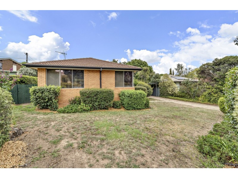 70 Hilder Street, Weston ACT 2611
