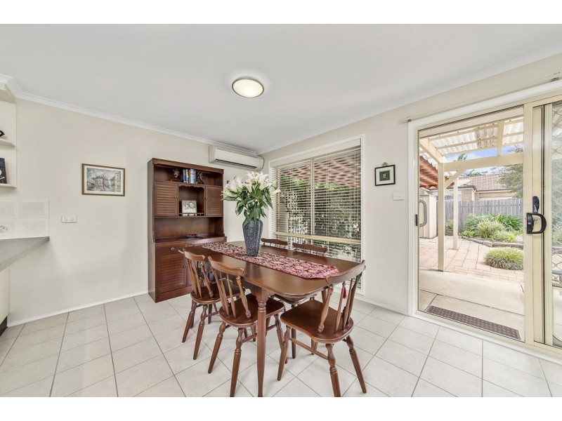 7 Mcilwraith Close, Holt ACT 2615