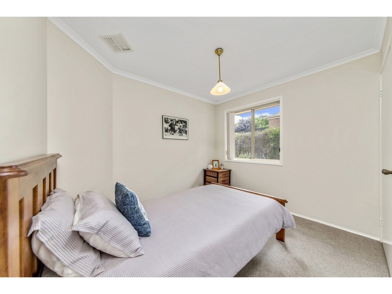 7 Mcilwraith Close, Holt ACT 2615