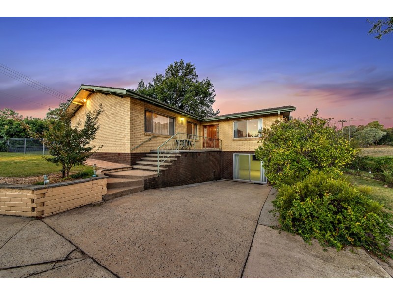 7 Rentoul Place, Flynn ACT 2615