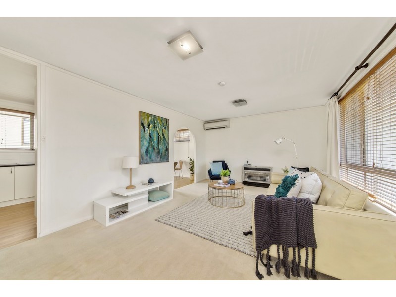 9 Newbery Crescent, Page ACT 2614
