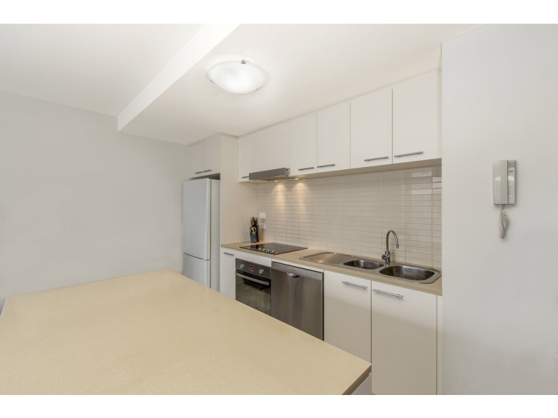 147/64 College Street, Belconnen ACT 2617
