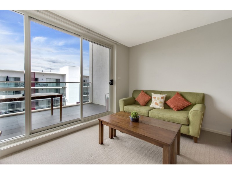 147/64 College Street, Belconnen ACT 2617