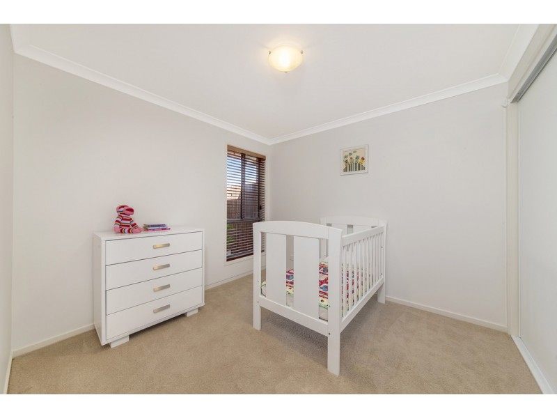 25 Refshauge Crescent, Macgregor ACT 2615