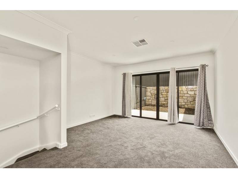 39/23 Wanderlight Avenue, Lawson ACT 2617