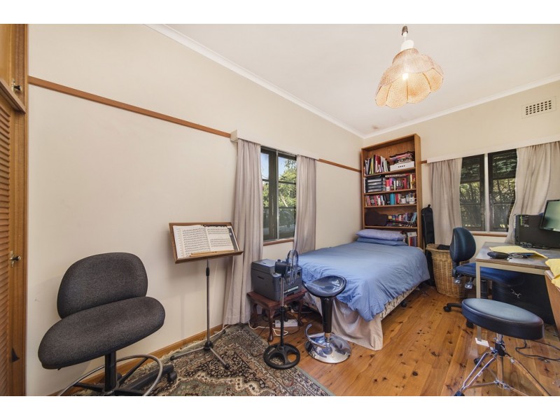 34 Wambool Street, Narrabundah ACT 2604