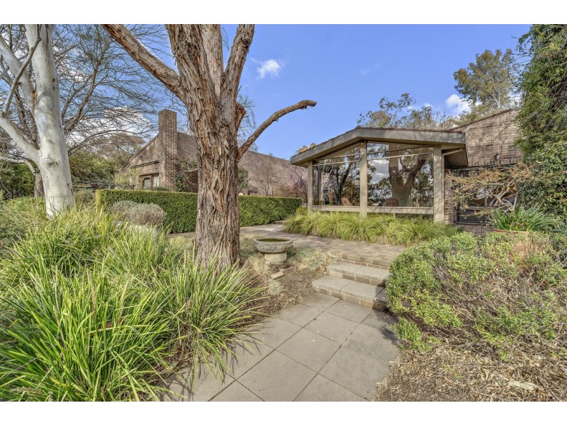 30/83 Crozier Circuit, Kambah ACT 2902