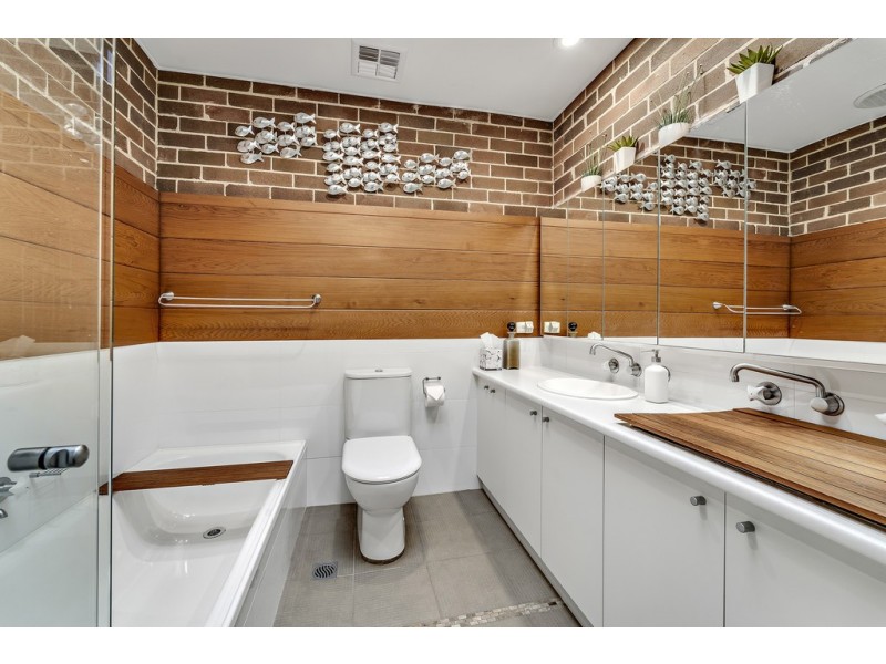 30/83 Crozier Circuit, Kambah ACT 2902