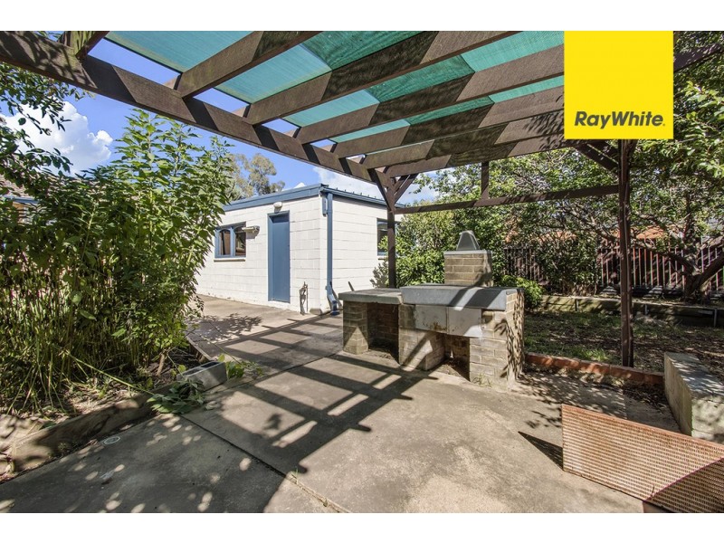 15 Templeton Street, Cook ACT 2614