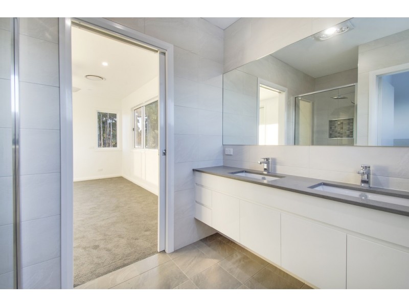 1/ 1 Wattlebird Way, Malua Bay NSW 2536